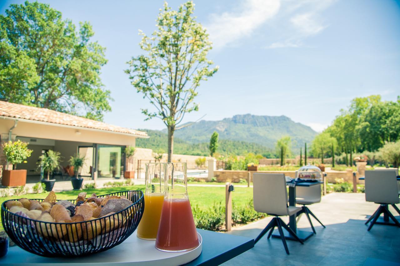 Bastide Saint Julien Bed and Breakfast La Celle  Εξωτερικό φωτογραφία